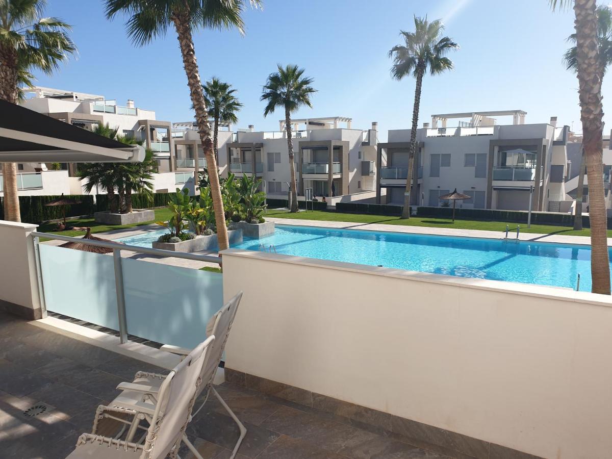 El Mirador Amelie Ground Floor Apartment In Torrevieja Punta Prima Wifi Pool And Close To Beach And Golf Exterior foto